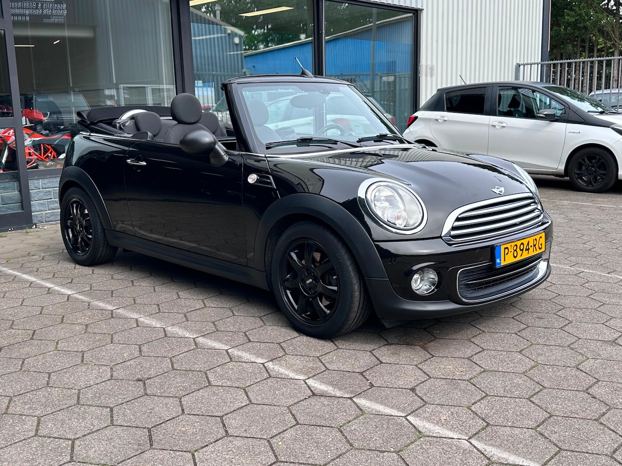 MINI Cabrio - Mini 1.6 One Chili / Airco / Cabrio / - AutoWereld.nl