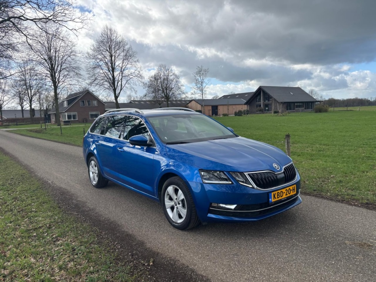 Skoda Octavia - 1.5 TSI ACT Greentech Style Business | Navigatie | Adaptieve Cru - AutoWereld.nl