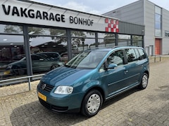 Volkswagen Touran - 1.6 Business CRUISE-CLIMA-TREKHAAK
