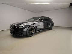 BMW M5 - Touring | Keramische remmen | M Driver's Package | Panoramadak | Comfort Pack