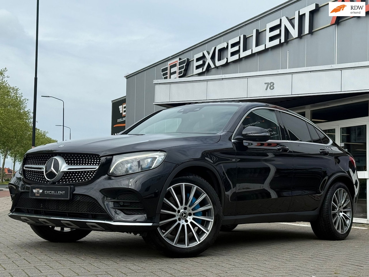 Mercedes-Benz GLC-klasse Coupé - 350e 4MATIC Premium AMG Line | Panoramadak | 360 Cam - AutoWereld.nl