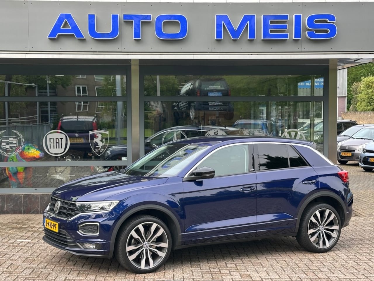 Volkswagen T-Roc - 1.5 TSI SPORT Business R Automaat  Navi Cruise Telefoon - AutoWereld.nl