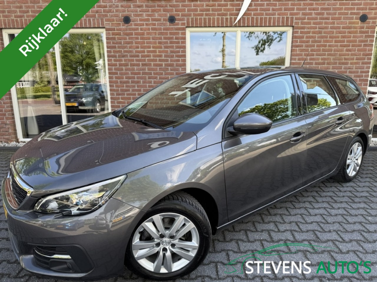 Peugeot 308 SW - 1.2 PureT.Blue L. Ac TREKHAAK / NAVI / CLIMA / CRUISE / LED / LM - AutoWereld.nl
