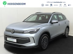 Volkswagen Tiguan - 1.5 eHybrid Life Edition | SoH 98% | Trekhaak | Adaptieve demping | Parkeerassistent | 360