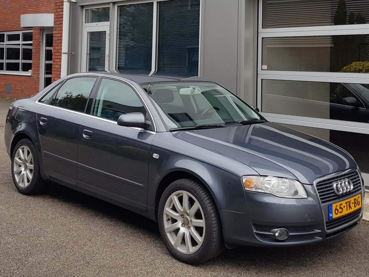 Audi A4 Limousine - 2.0 157.602Km Navi BlueTooth Cruise 17" - AutoWereld.nl