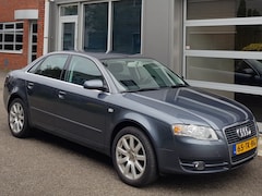 Audi A4 Limousine - 2.0 157.602Km Navi BlueTooth Cruise 17"