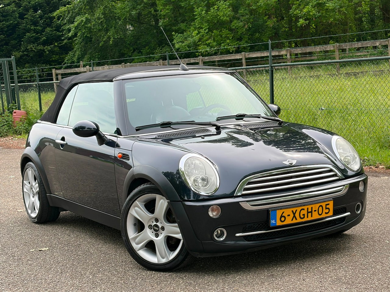 MINI Cabrio - Mini 1.6 Cooper /Airco/Stoelverwarming/Soft/ - AutoWereld.nl