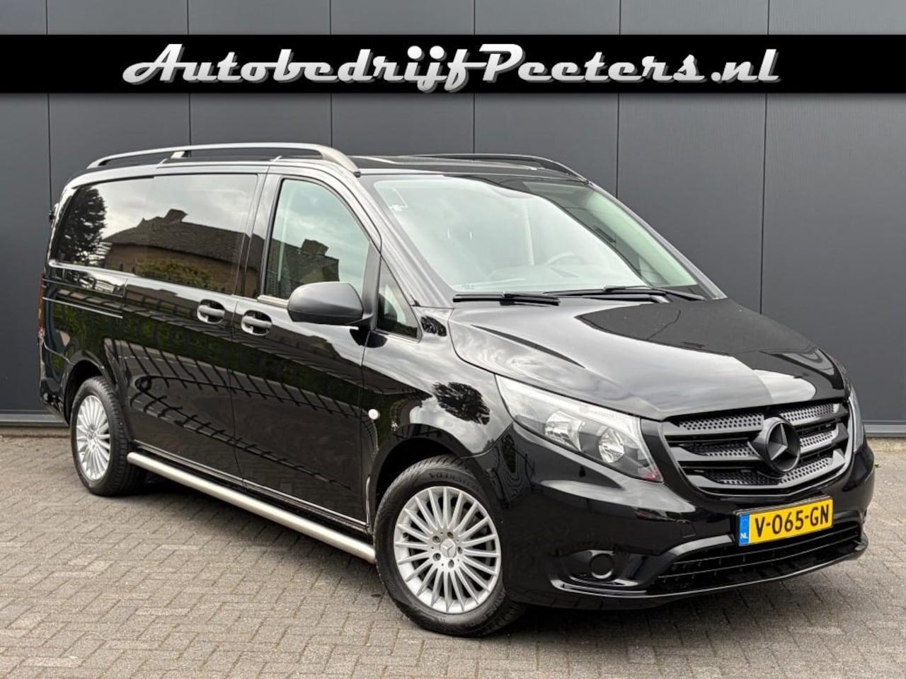 Mercedes-Benz Vito - 111 CDI D.C. L2H1 6-zits AC Carplay Android Camera Cruise Deurtjes Trekhaak - AutoWereld.nl