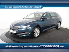 Skoda Superb Combi - 1.4 TSI iV *1ste Eigenaar*Panoramadak*Trekhaak*4x Stoelverwarming
