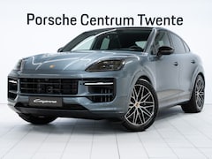 Porsche Cayenne Coupé - E-Hybrid Black Edition