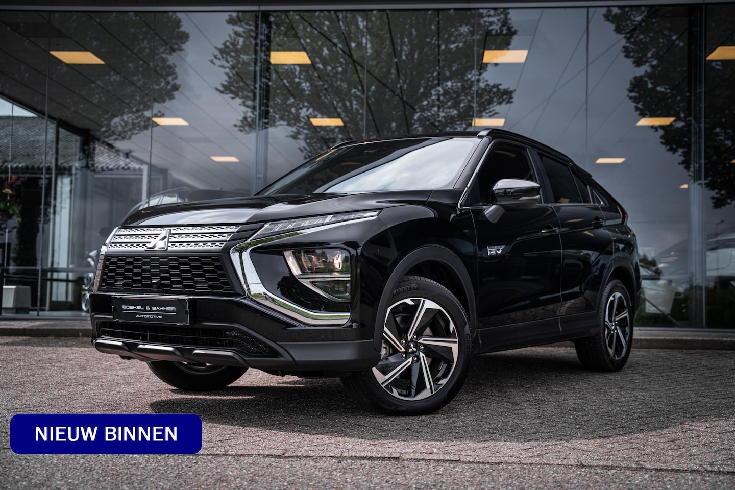 Mitsubishi Eclipse Cross - 2.4 PHEV Business Executive ** Trekhaak ** 1.500kg trekgewicht Rijbereik tot 45km (WLTP) - AutoWereld.nl
