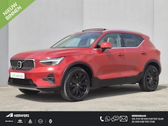 Volvo XC40 - 1.5 T4 Plug-in hybrid Ultimate Bright / Dealer onderhouden / All season banden / Glazen sc