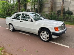 Mercedes-Benz 190-serie - 2.5 D TURBO DIESEL AUTOMAAT SCHUIFDAK TD W201 OM602