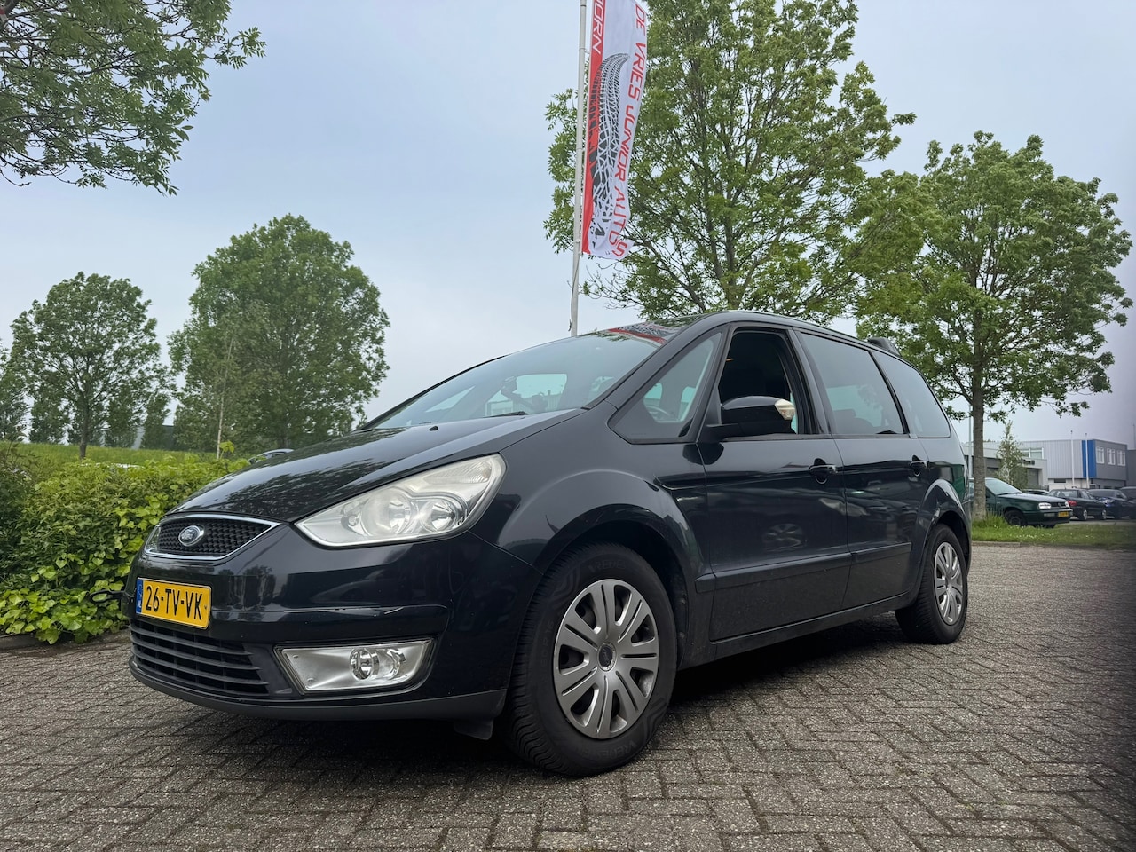 Ford Galaxy - 2.0 TDCi Trend. Koppeling defect rijdt NIET! 7-persoons en goed onderhouden! - AutoWereld.nl