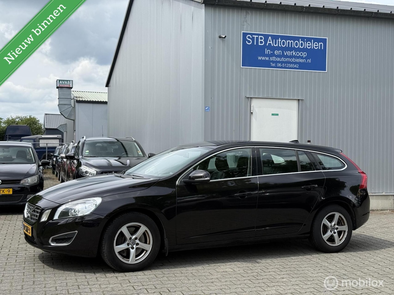 Volvo V60 - 2.0 T5 Summum 2.0 T5 Summum, Motor niet goed, Ex BPM - AutoWereld.nl