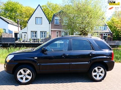 Kia Sportage - 2.0 CVVT 142pk Clima Cruise Leder Schuifdak Trekhaak 1400kg