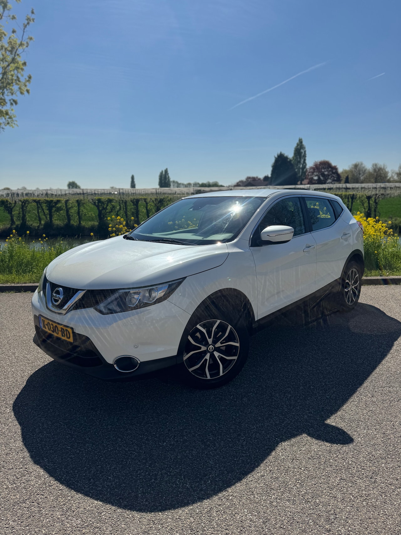 Nissan Qashqai - 1.2 Connect Edition - AutoWereld.nl
