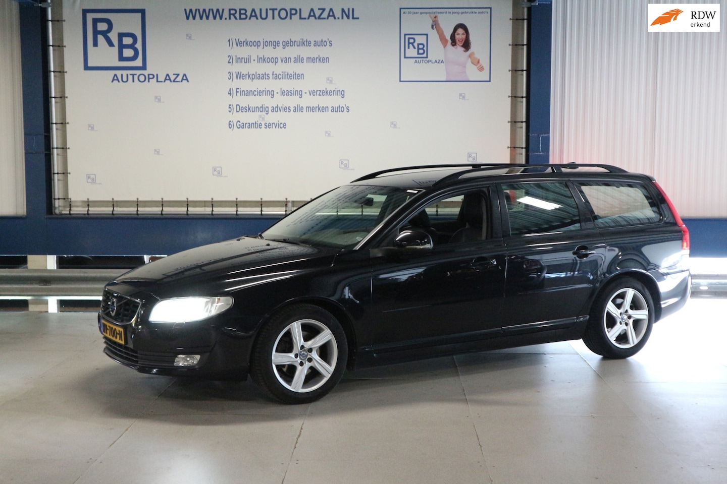 Volvo V70 - 2.0 D4 Dynamic Edition / 1000 REST BPM ! ! ! - AutoWereld.nl