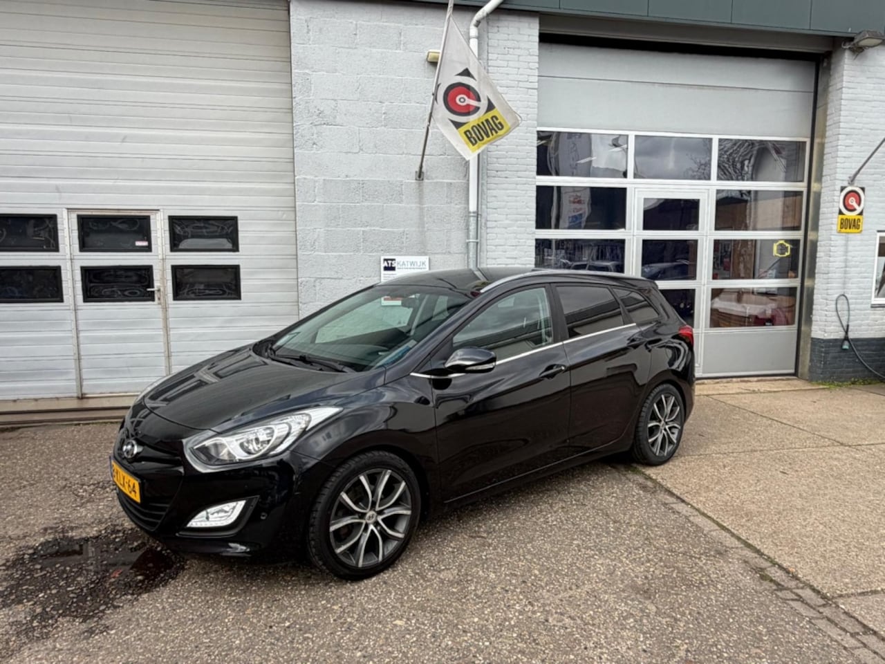 Hyundai i30 Wagon - 1.6 GDi Bns Ed. - AutoWereld.nl