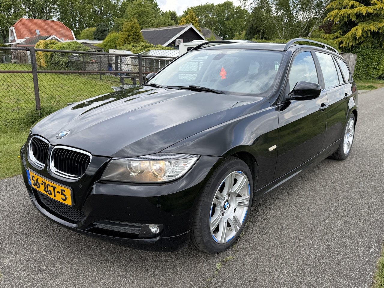 BMW 3-serie Touring - 318i High Executive Navi/Leer/PDC/ECC/Cruise - AutoWereld.nl