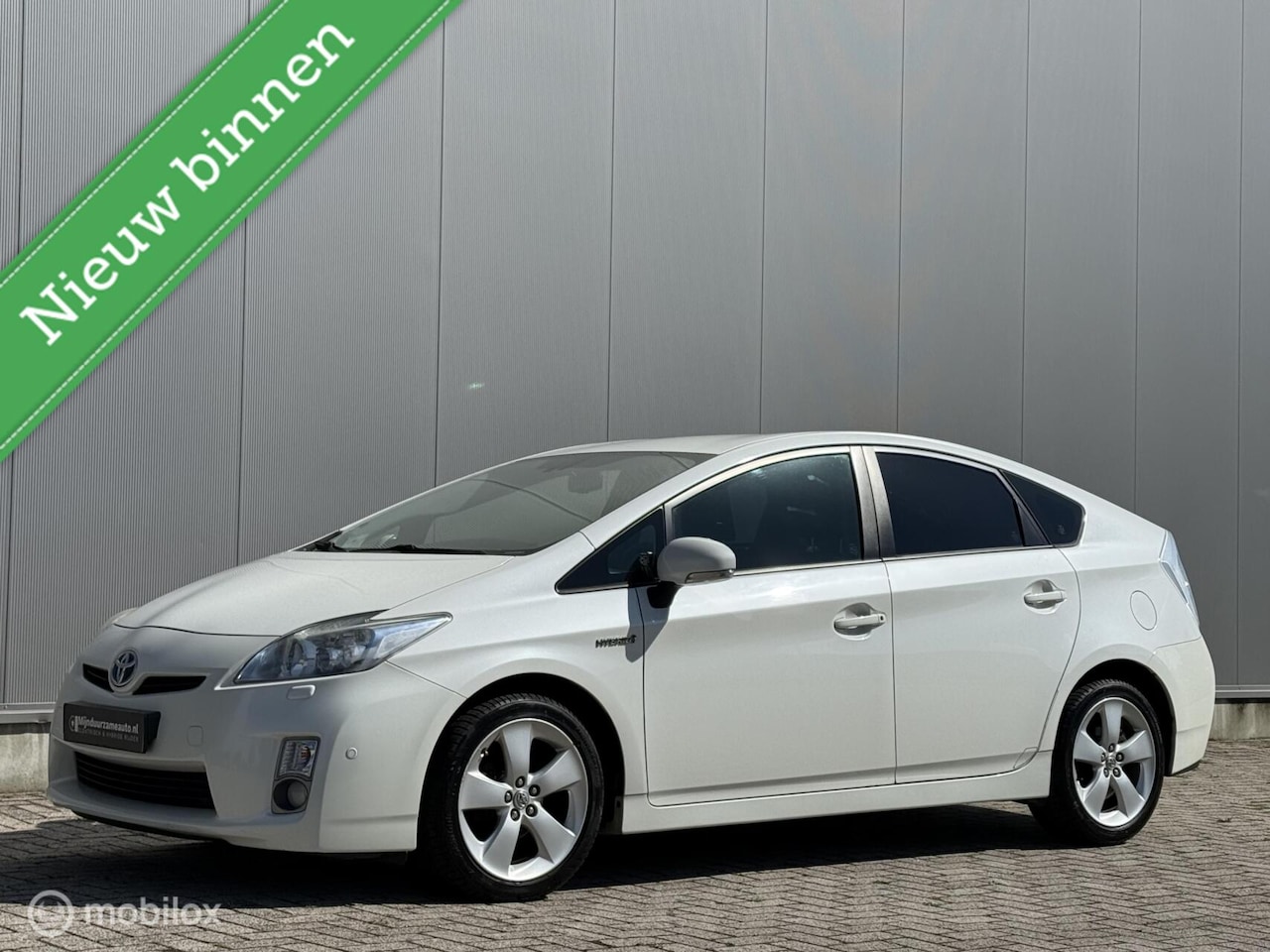 Toyota Prius - 1.8 Aut, Led, Dealer, Youngtimer, Camera, netjes - AutoWereld.nl