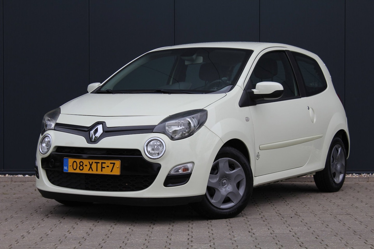 Renault Twingo - 1.2 16V Dynamique | Clima / Cruise control | Bluetooth | Elektr. ramen | NAP | APK | - AutoWereld.nl