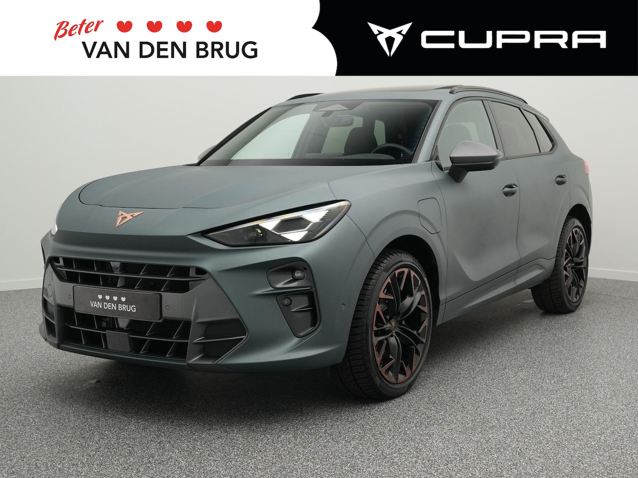 CUPRA Terramar - 1.5 TSI e-Hybrid 272pk VZ | Panoramadak | SennHeiser | Lederen bekleding | Head-Up Display - AutoWereld.nl