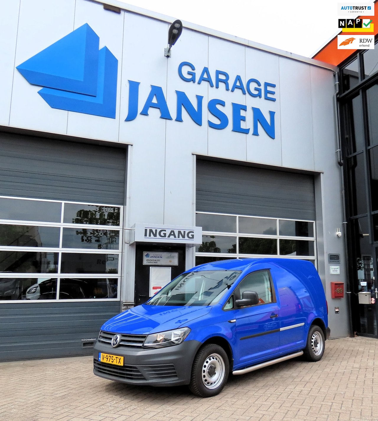 Volkswagen Caddy - 2.0 TDI L1H1 BMT Trendline Navi Cruise Airco - AutoWereld.nl