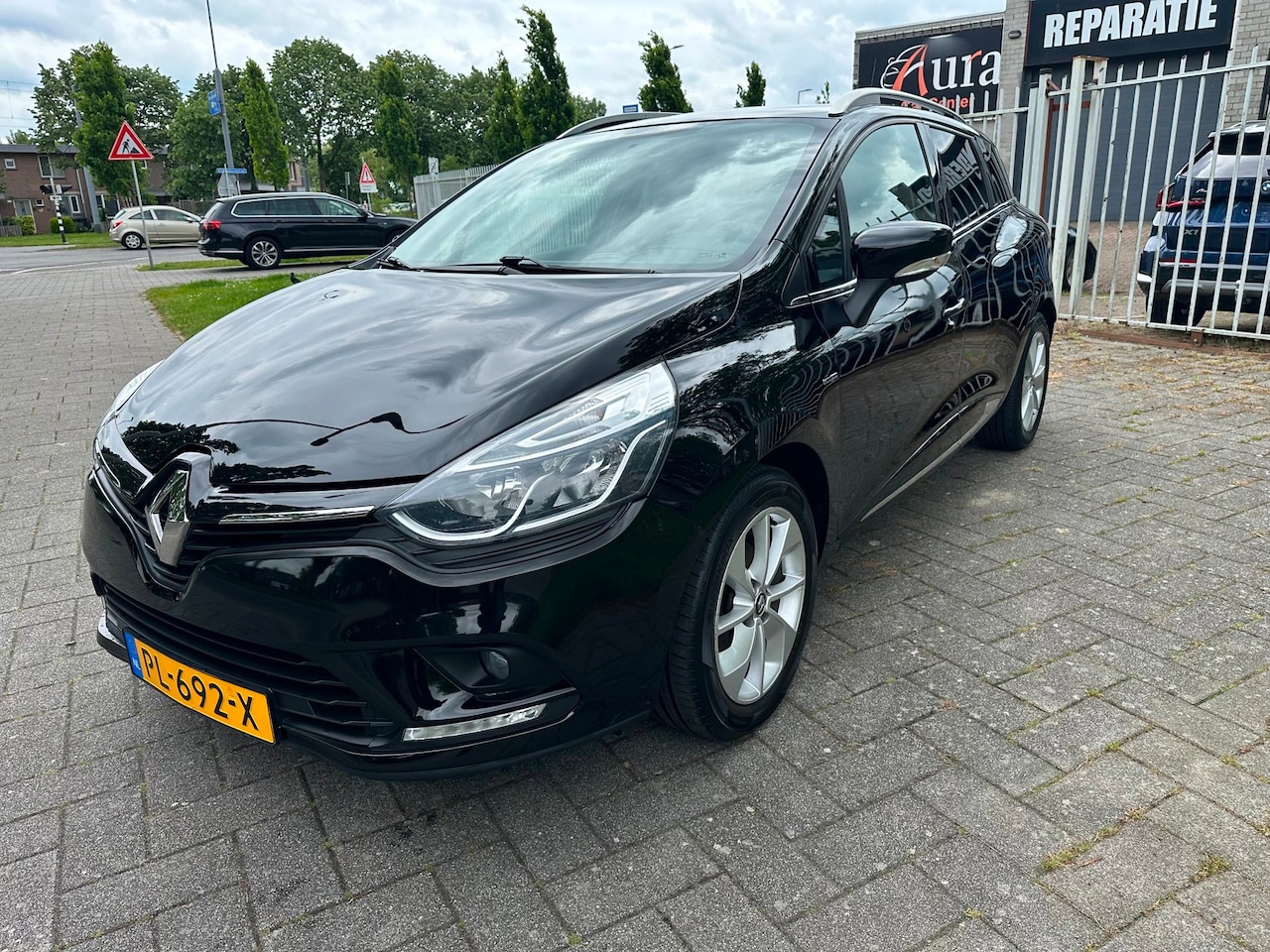 Renault Clio Estate - 0.9 TCe Limited 0.9 TCe Limited - AutoWereld.nl