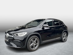 Mercedes-Benz GLA-Klasse - 250 e AMG | Panoramadak | Head-Up