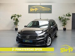 Volkswagen Passat Variant - 1.4 TSI PHEV GTE Business | 89% SOH | Navi | Camera | trehaak zwenkbaar | ACC | Ful-led