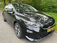Kia Cee'd - Ceed 1.6 CRDi MHEV DynamicLine