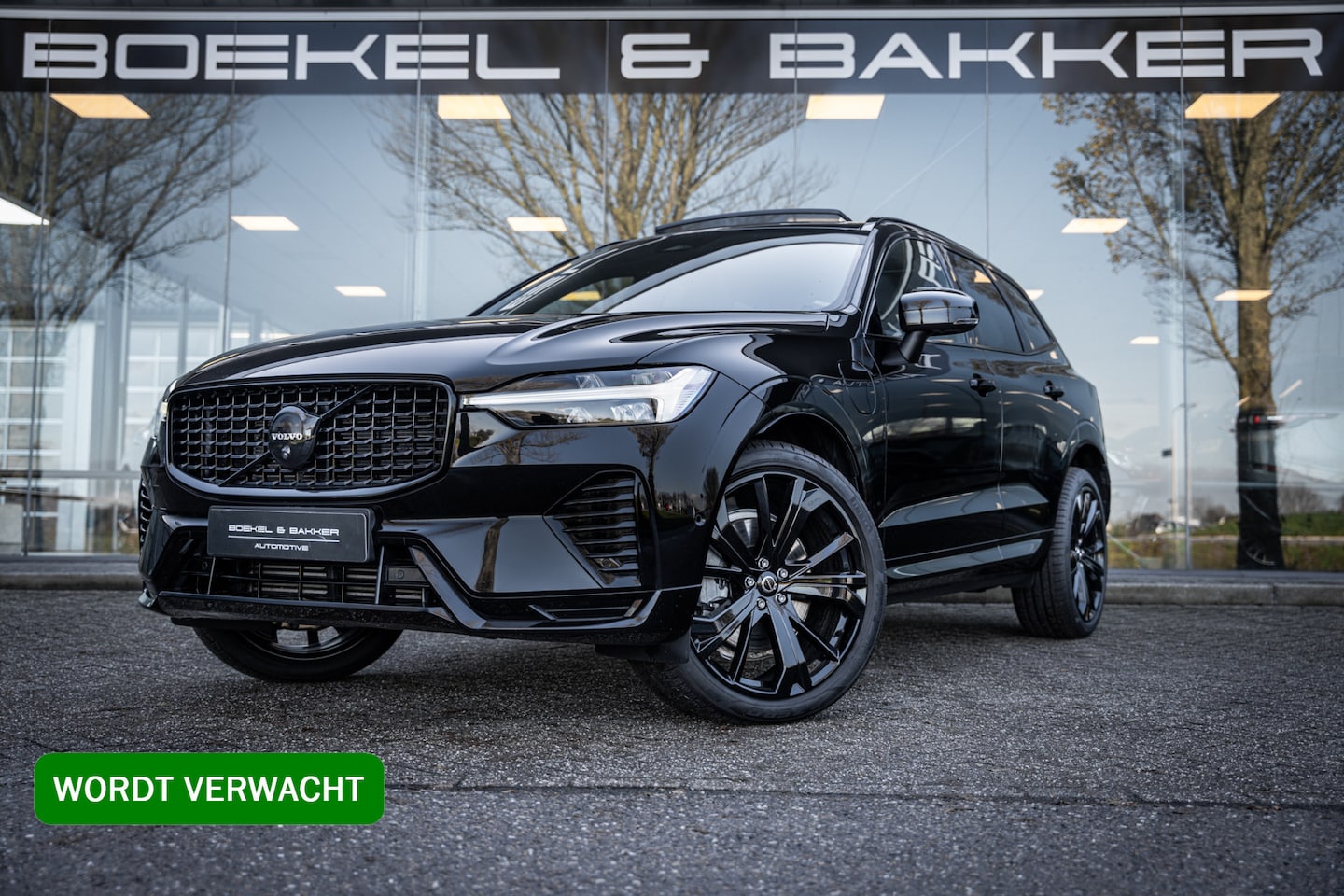 Volvo XC60 - T6 Recharge Ultimate Black Edition ** Leer ** B&W ** Four-C luchtvering ** Trekhaak - AutoWereld.nl