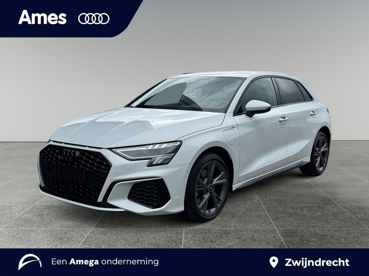 Audi A3 Sportback - 40 204pk TFSI e S edition MMI navigatie plus MMI touch | Parkeerassistent | Autom. aircond - AutoWereld.nl