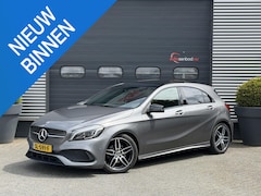 Mercedes-Benz A-klasse - 160 AMG | Panoramadak | Camera | Navigatie | 18 Inch Lichtmetalen Velgen |