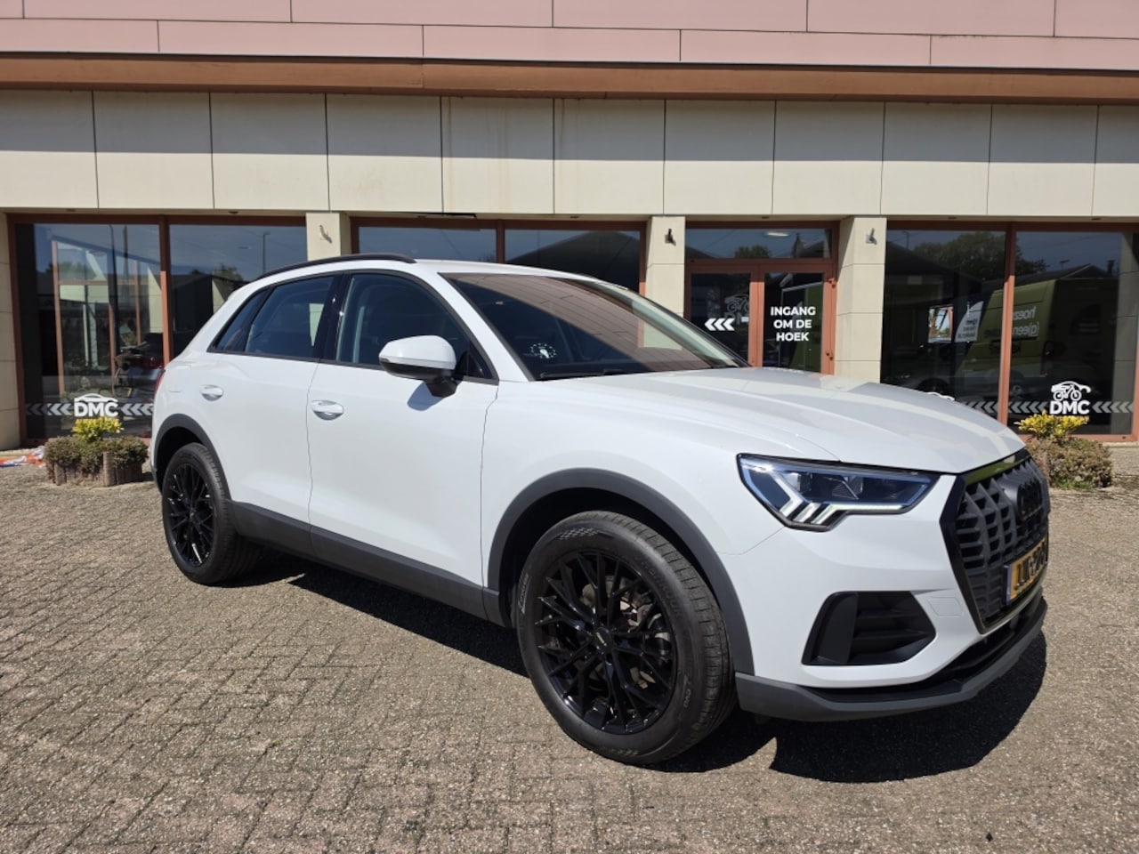 Audi Q3 - 45 TFSIe PHEV Attitude Plus 245PK 2022 | Automaat | LED | Dealer - AutoWereld.nl
