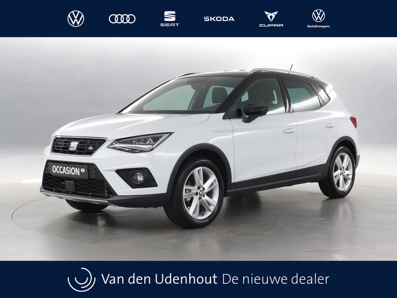 SEAT Arona - 1.0 TSI 115pk FR Business Intense DSG / Navigatie / Camera / LED / Adaptive Cruise Control - AutoWereld.nl