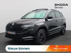 Skoda Karoq - 1.5 TSI ACT Sportline Business 150PK DSG Panoramadak, Trekhaak, Achteruitrijcamera, Winter