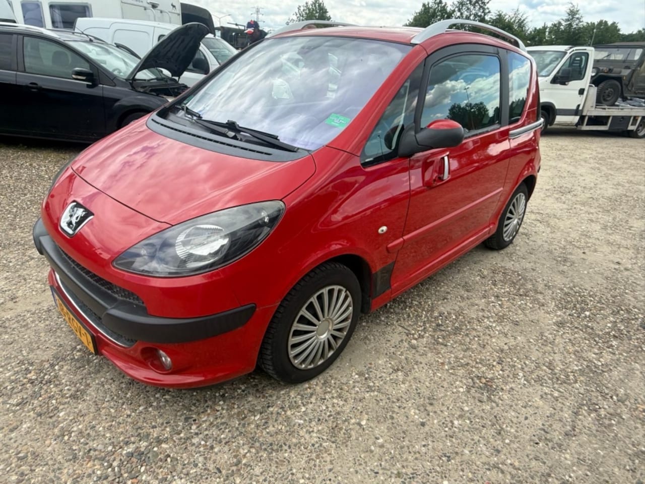 Peugeot 1007 - 1.6-16V Sporty 1.6-16V Sporty - AutoWereld.nl