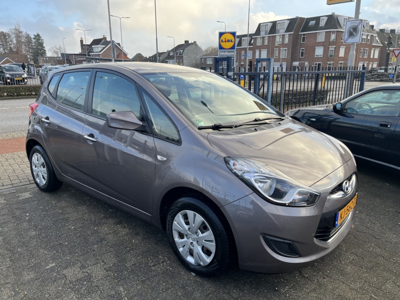 Hyundai ix20 - 1.4i i-Drive 1.4i i-Drive,Bj 2012* CLIMA * - AutoWereld.nl