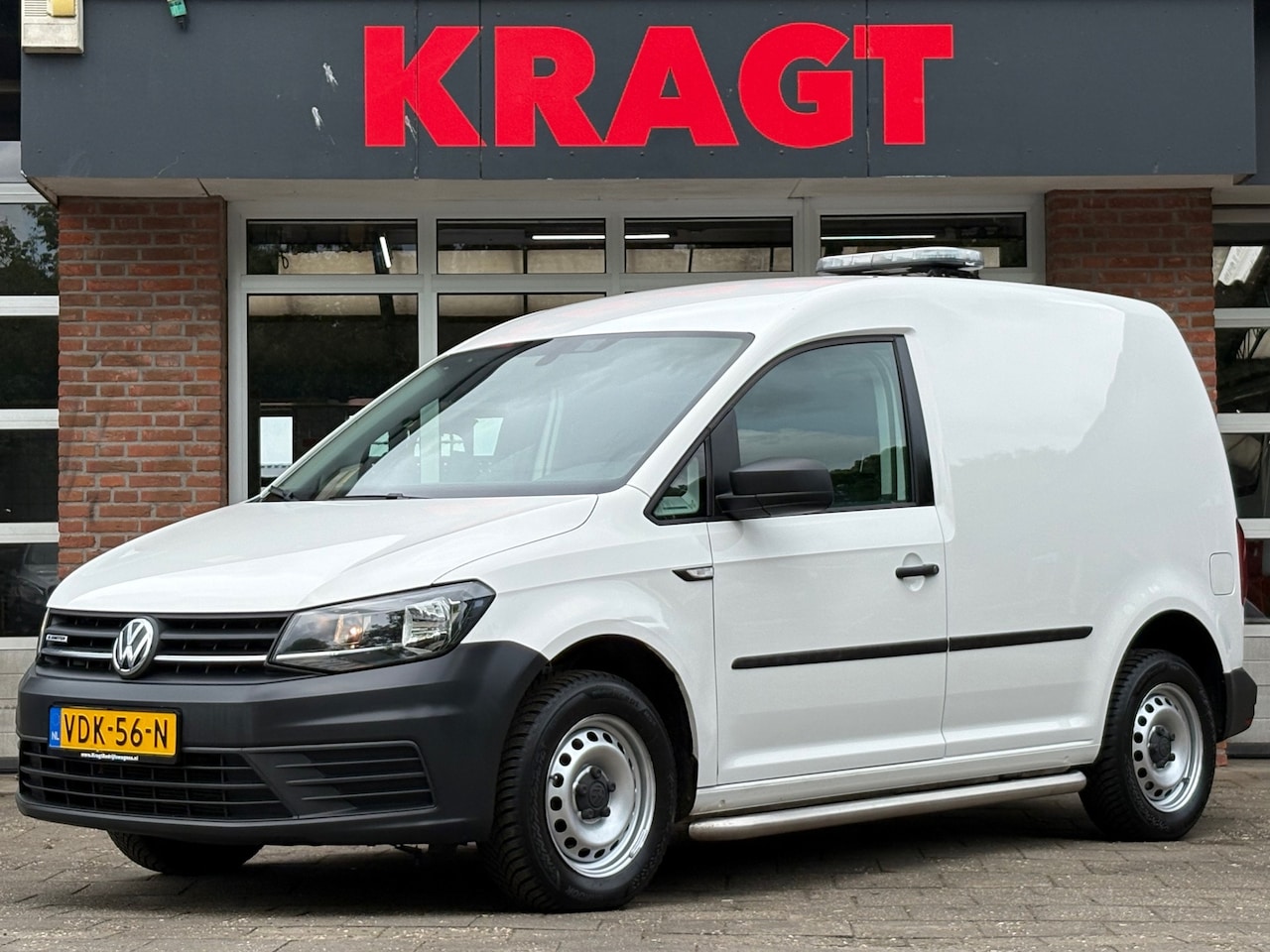 Volkswagen Caddy - 1.4 TGI L1H1 EcoFuel Trendline|NAP|110PK|airco|cruise|bluetooth|trekhaak|parkeersensoren a - AutoWereld.nl