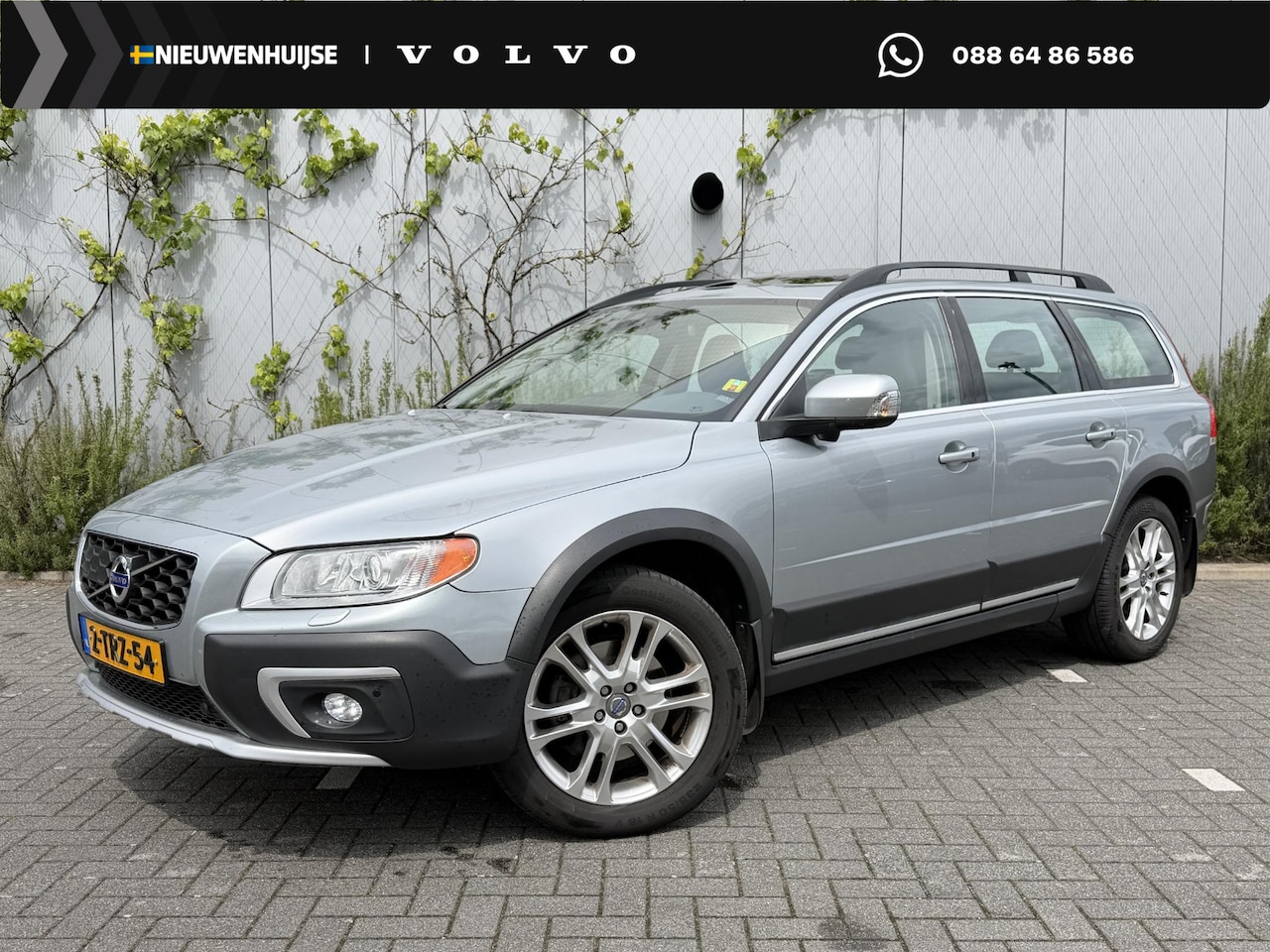 Volvo XC70 - 2.0 T5 FWD Nordic+ | Trekhaak | Schuifdak | Bi-Xenon | BLIS | Cruise Control Adaptief | Na - AutoWereld.nl