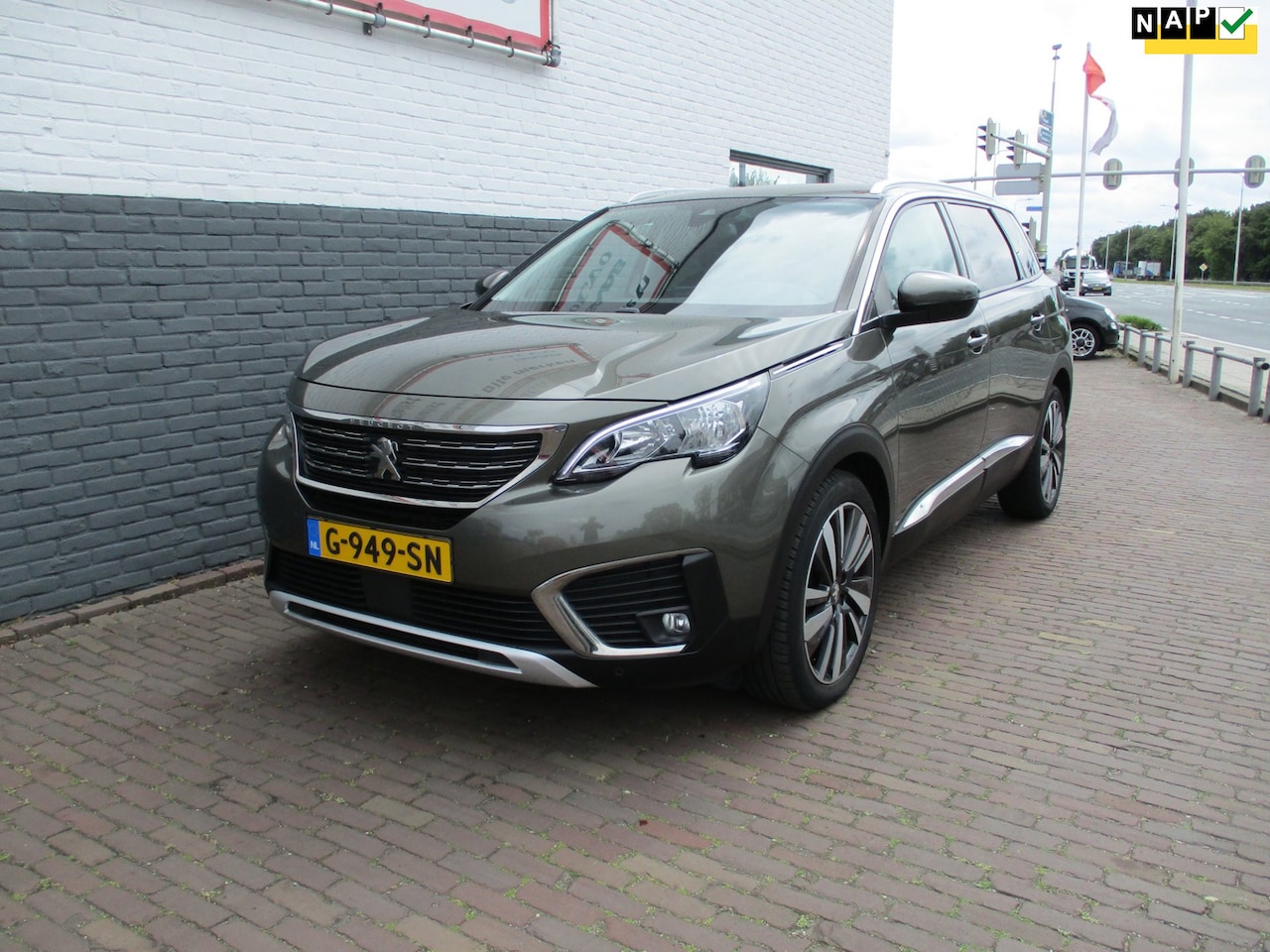 Peugeot 5008 - 1.2 PureTech Allure 1.2 PureTech Allure - AutoWereld.nl