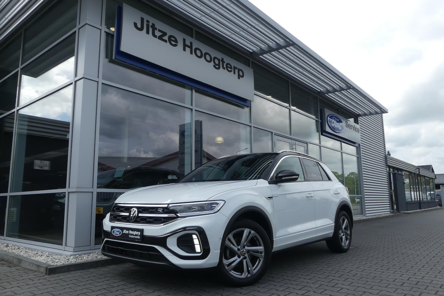 Volkswagen T-Roc - 1.0 TSI R-Line Business+ FACELIFT!, MATRIX, MASSAGE, ALCANTARA, ADAPT. CRUISE, CLIMA, NAVI - AutoWereld.nl