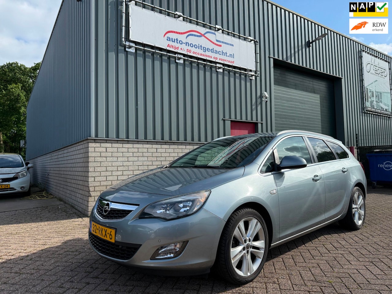 Opel Astra Sports Tourer - 1.4 Turbo Sport 1.4 Turbo Sport - AutoWereld.nl