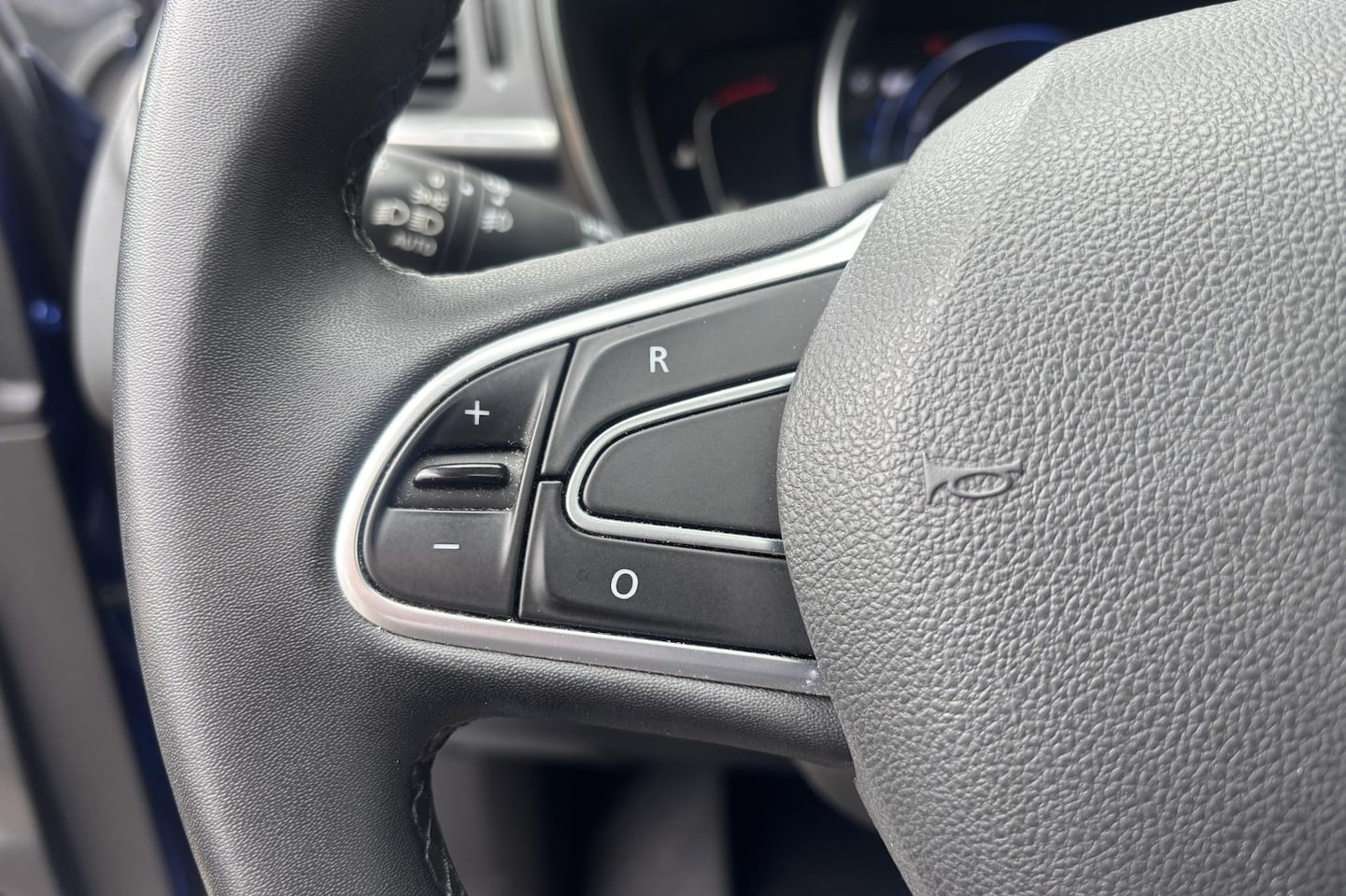 Renault Kadjar - 1.3 TCe 140PK Techno | Automaat | Panoramadak | 19 inch | Navigatie | Camera | - AutoWereld.nl