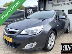 Opel Astra - 1.6 Turbo Sport *STANDKACHEL*NIEUWE APK