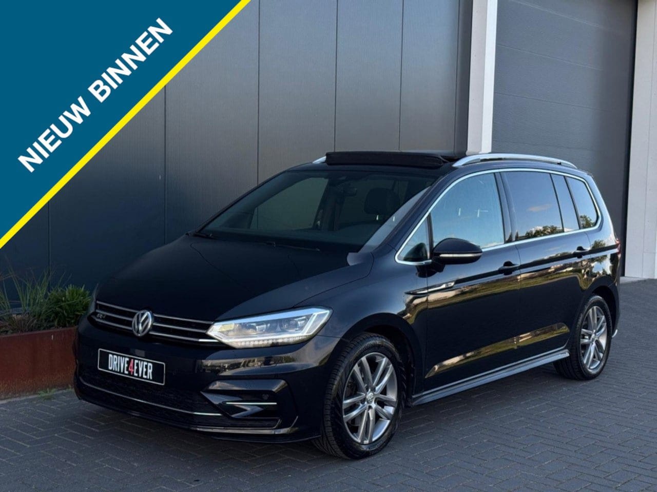 Volkswagen Touran - AutoWereld.nl