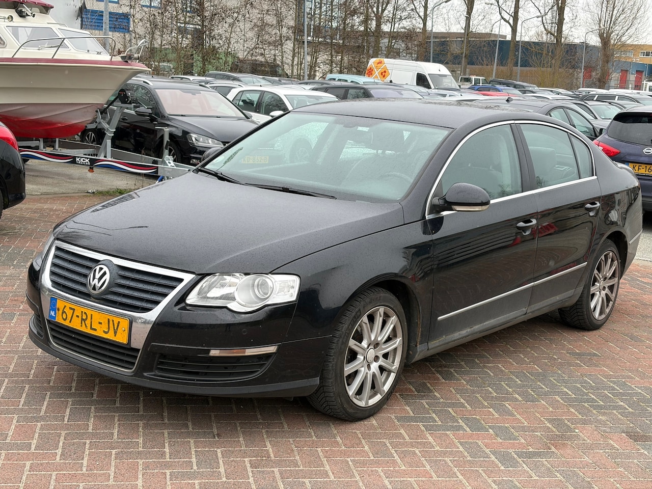 Volkswagen Passat - 1.9 TDI Sportline AIRCO! ZWART! - AutoWereld.nl