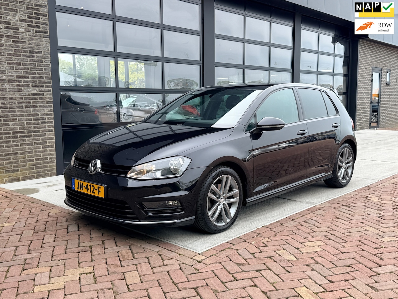 Volkswagen Golf Variant - 1.4 TSI Highline | R-Line | 1e eigenaar | Camera | - AutoWereld.nl